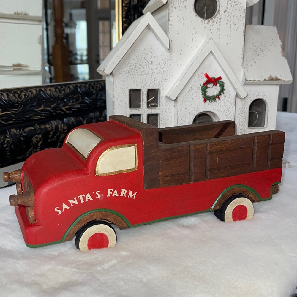 Santa’s Farm Solid Wood Truck